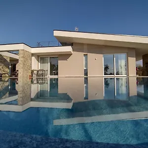  Vakantiehuis La Rondinella