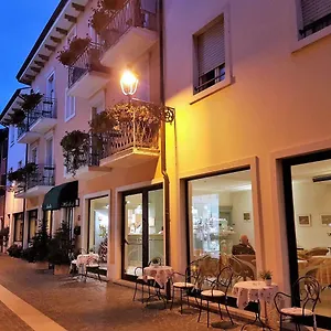Fiorita Hotel